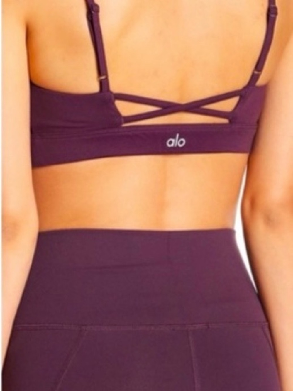 ALO YOGA INTERLACE BRA in EGGPLANT , sz : XS - Picture 2 of 7